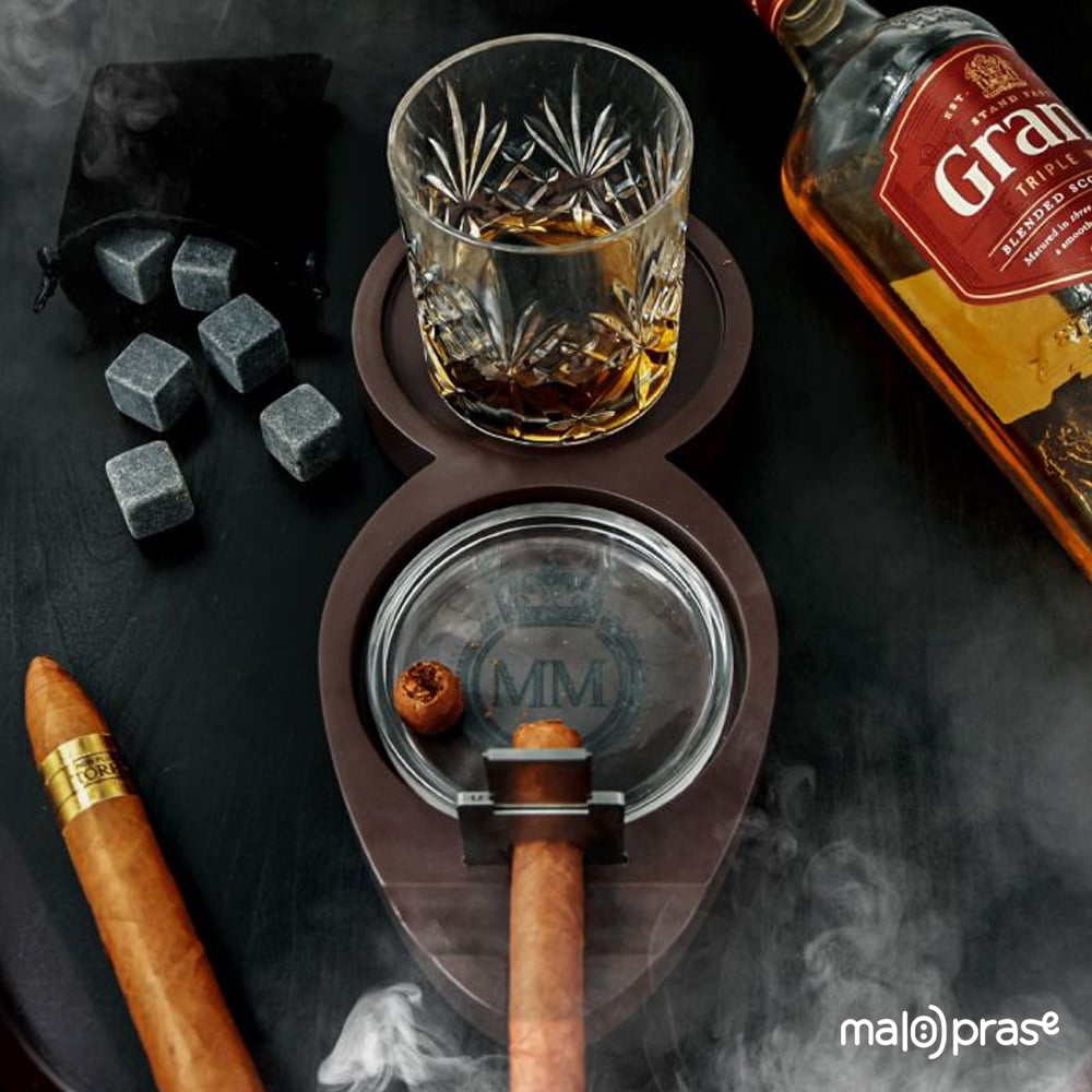whisky--cigar-set-1000x1000-3.jpg